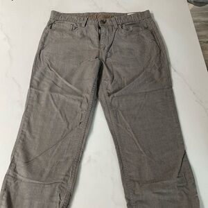 Men’s English Laundry 32x34 twill pants. 98% cotton, 2% spandex.
